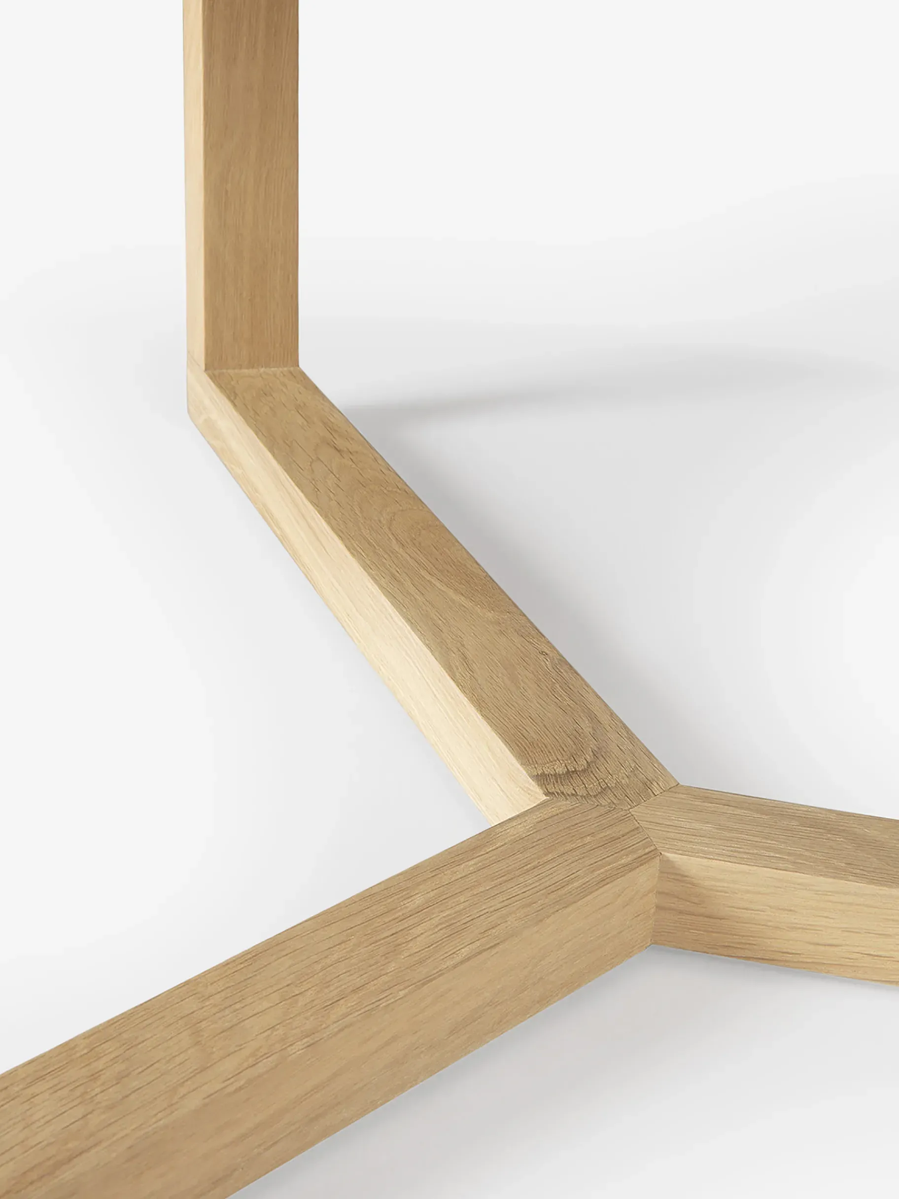 BENSIMON Tables & Consoles<Table basse tripod chene massif - ethnicraft #ffffff