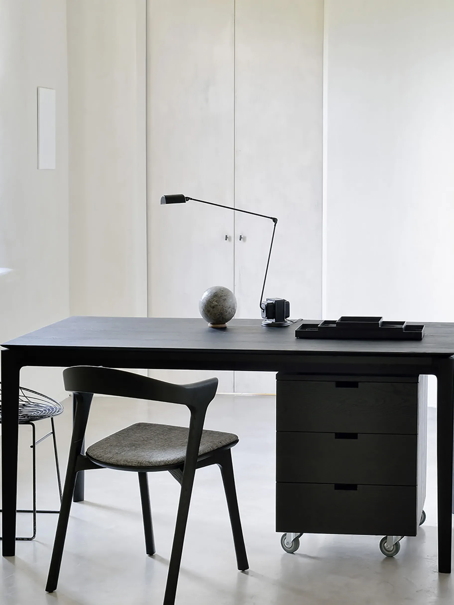 BENSIMON Tables & Consoles<Table bok chene noir 180 cm - ethnicraft #ffffff