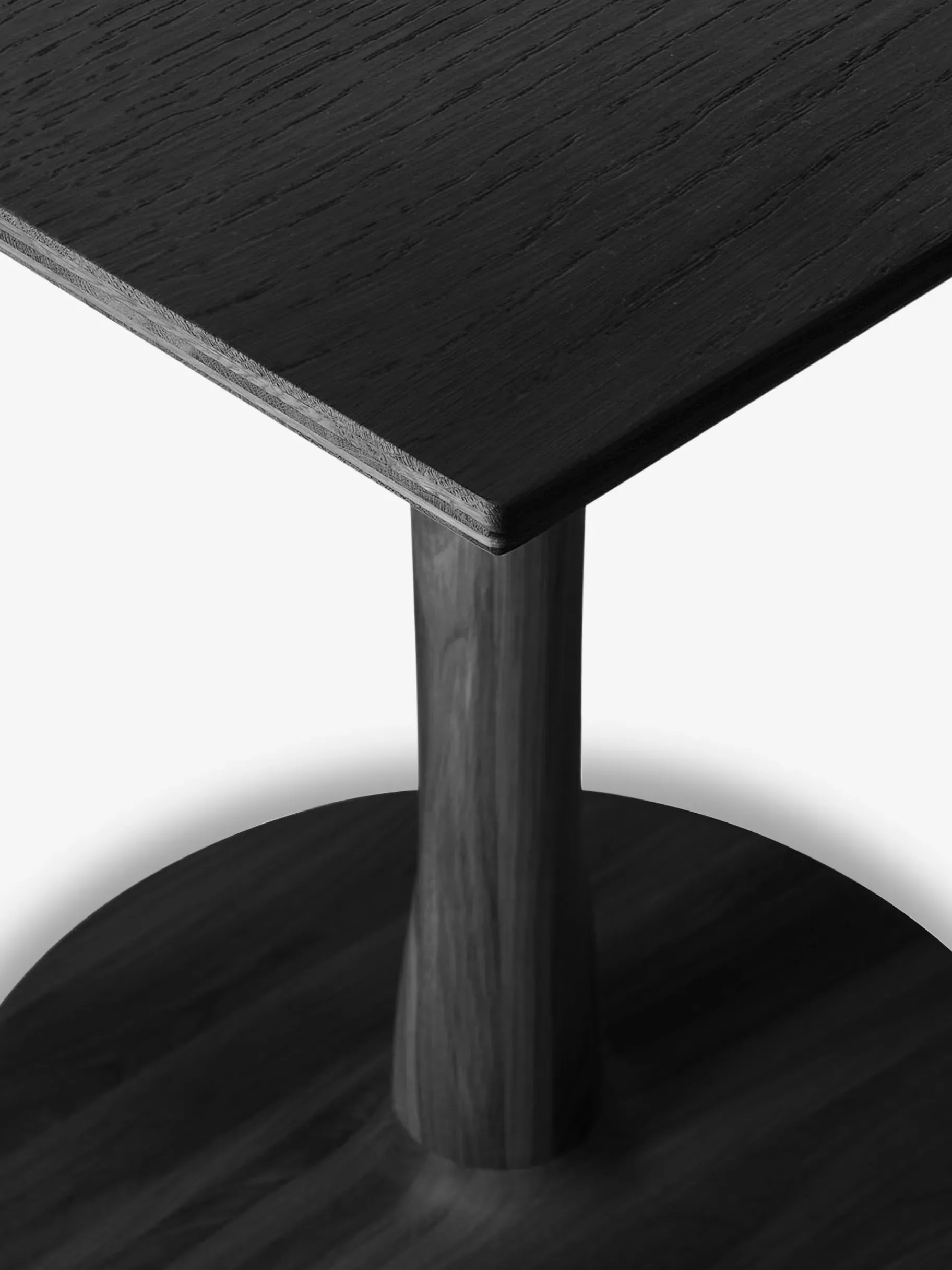 BENSIMON Tables & Consoles<Table carre torsion chene noir 70 cm - ethnicraft #ffffff