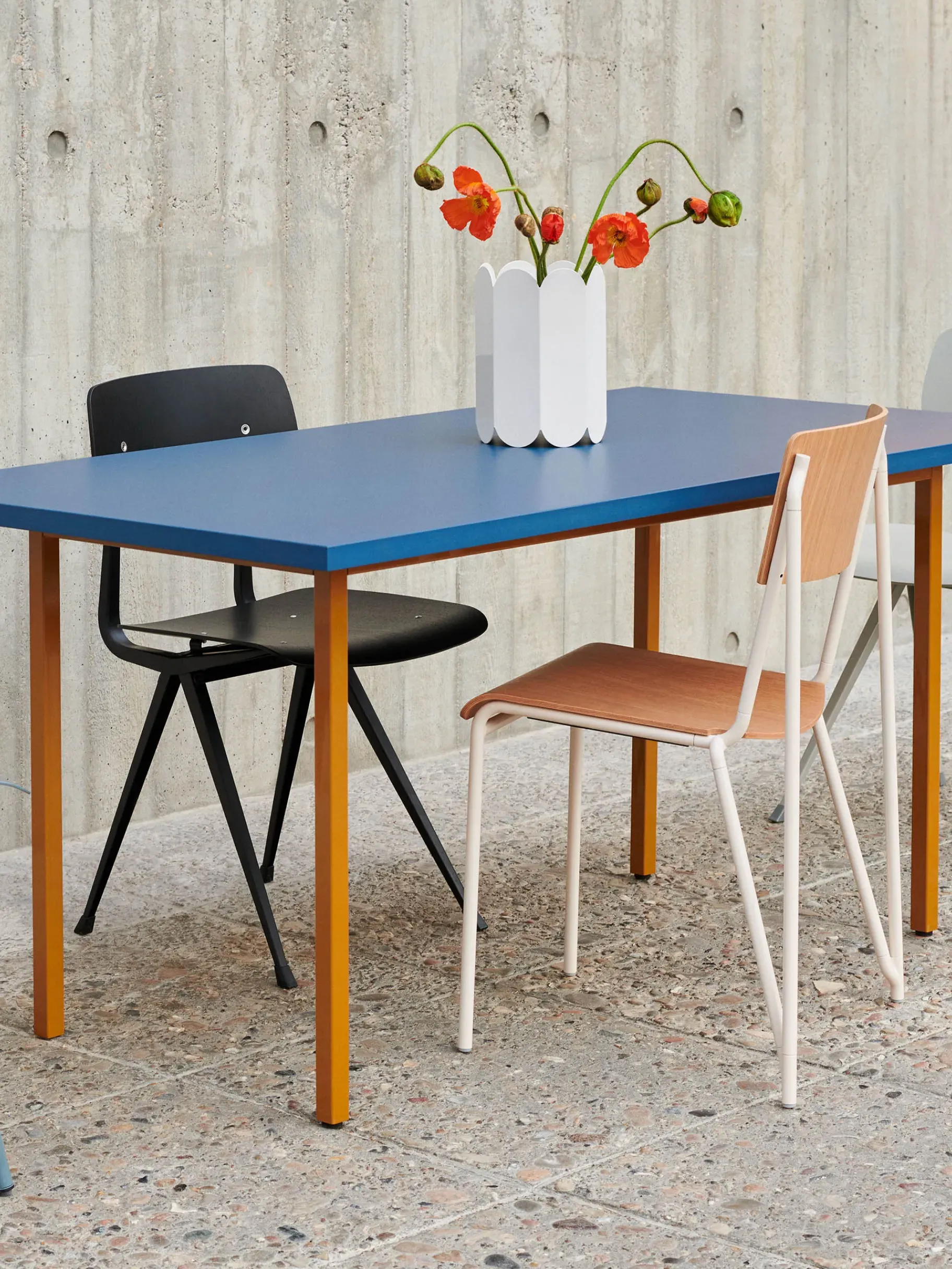 BENSIMON Tables & Consoles<Table rectangulaire two-colour muller van severen bleu pied ocre l200cm - hay #ffffff