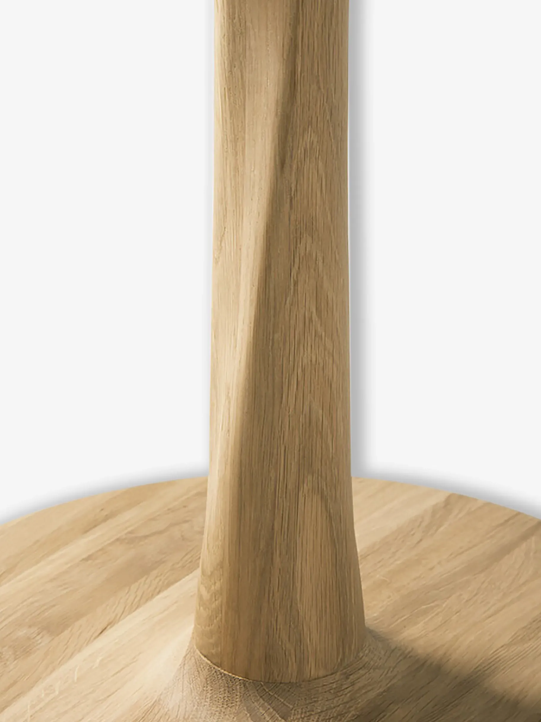 BENSIMON Tables & Consoles<Table ronde torsion chene massif d127 cm - ethnicraft #ffffff