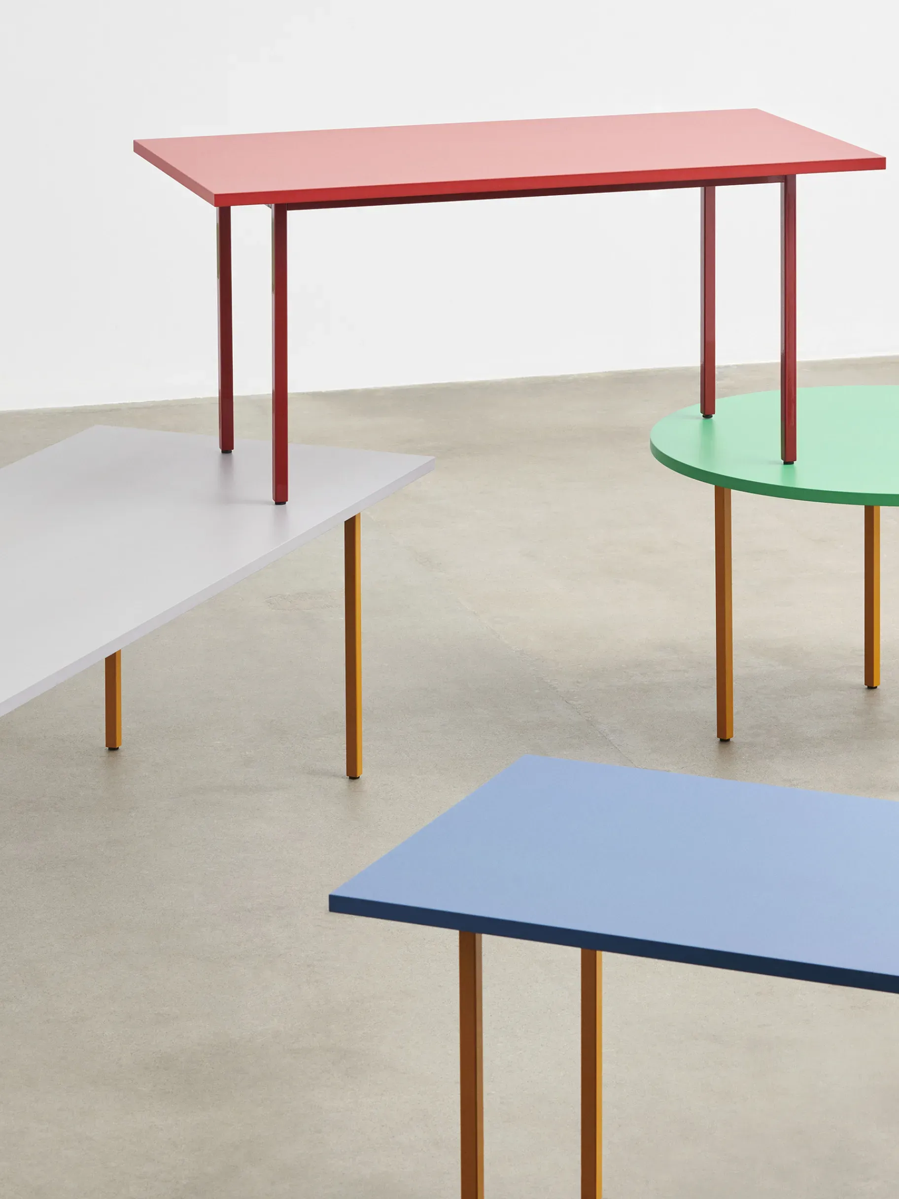 BENSIMON Tables & Consoles<Table ronde two-colour muller van severen pied ocre d105cm - hay VERT