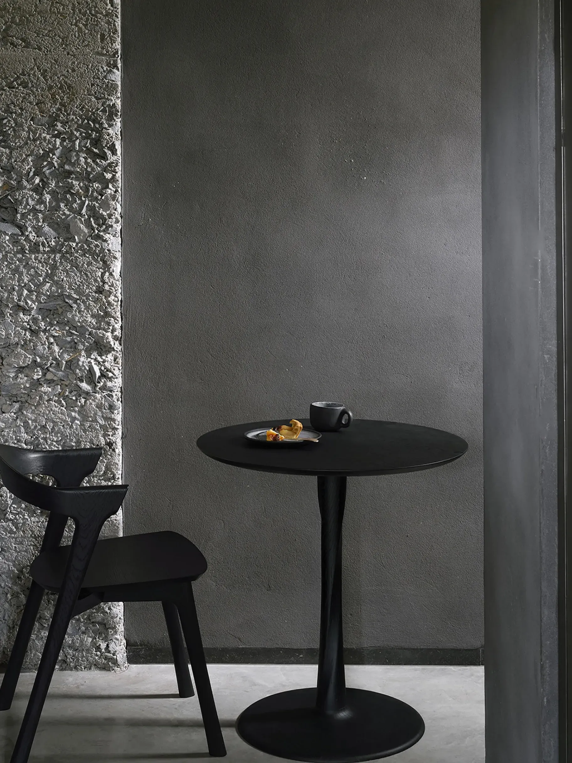 BENSIMON Tables & Consoles<Table torsion chene noir d70 - ethnicraft #ffffff